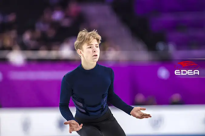Ice Gallery Skates U.S.